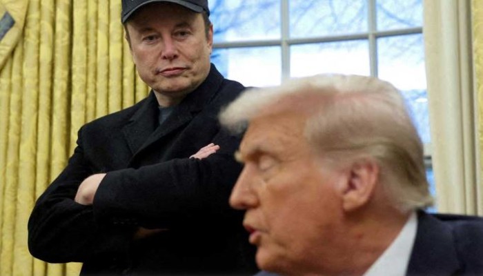 ডিওজিইর দায়িত্ব ছাড়ার পরও ট্রাম্পের উপদেষ্টা হিসেবে দায়িত্ব পালন করে যাবেন মাস্ক